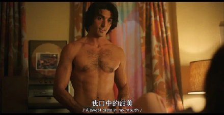 英国王子+美国总统儿子 设定!同性爱情电影《星条红与皇室蓝》曝光片场照!!