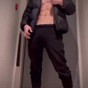 男菩萨の身材
/t